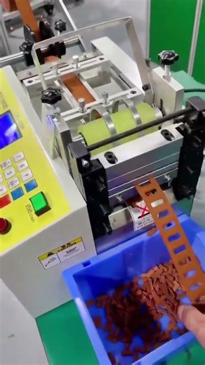 Mini Punching & Cutting Machine: Gaskets, Labels, Small Parts