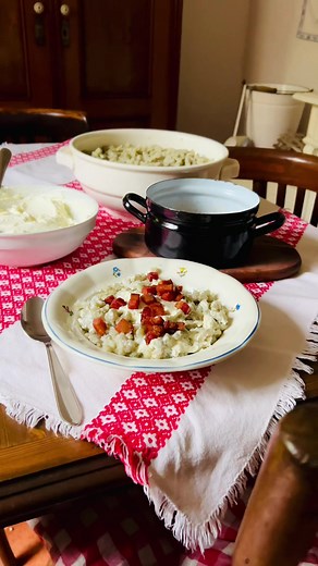Bryndzové halušky recept z Kuchyňa, zvyky a tradície