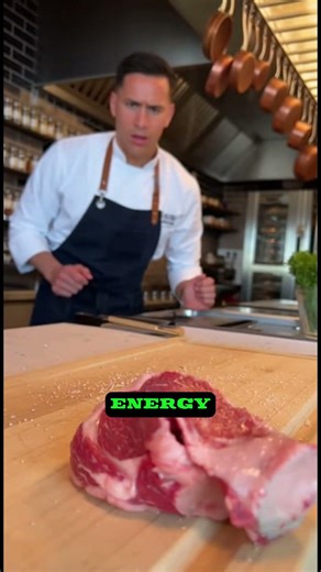 Why is this meat MOVING 🧟🥩 #wtf