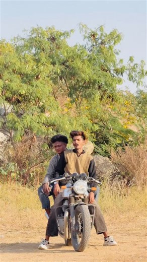 KURAPATI VAMSHI on Instagram: "Wait for end 😂"