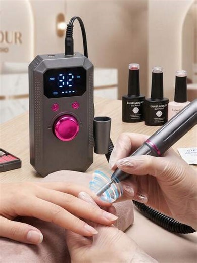 Furadeira Elétrica Profissional Portátil Sem Fio de Alta Velocidade Recarregável por USB de 1600mAh, Visor LED, 32 Velocidades Ajustáveis, Adequada para Unhas Acrílicas, Unhas de Gel, Polimento, Remoção de Unhas, Modelagem de Unhas, Polimento da Superfície das Unhas, Remoção de Strass, Cuidados com as Unhas, Salão de Manicure Doméstico, Ferramenta de Polimento e Modelagem para Cuidados com os Pés, Conjunto de Ferramentas de Manicure Profissional Aprimorado, Adequado para Iniciantes e Profissiona