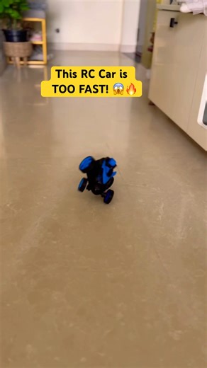 You Won’t Believe This 4WD RC Car! 🤯 #shorts