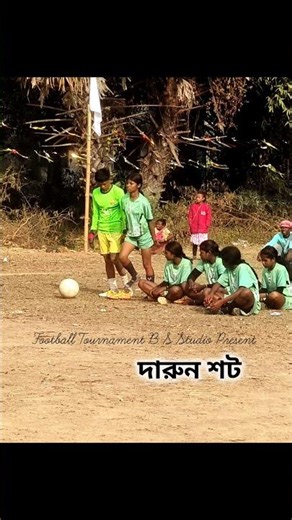 ladies football penalty kick 🦶⚽. #footballshorts