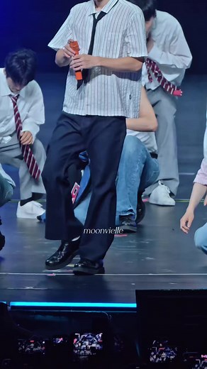 EXO Growl Focus: Chanyeol live at EXO Planet #6 in Macau