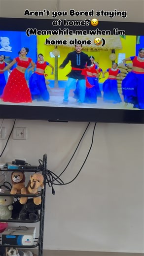 Sara Rahan on Instagram: "Kitchen dancer part -4藍"