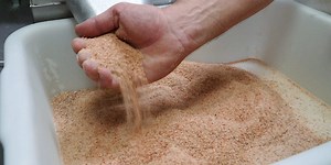 A new machine is helping French chefs recycle old bread into a flour substitute, and it could reduce food waste