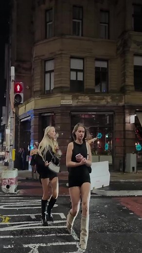 strong winds flutter the hair of beautiful women at night.#nightlife4k #nightlife #walking #beautifulgirls #sexygirls #midnight | Night Life 4K