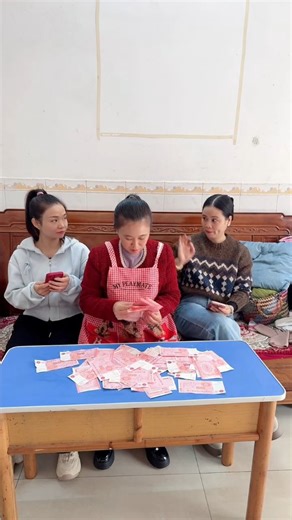 returning to grandmother technique 🤣 #rubytai #reelitfeelit #commdy | Ruby Tai