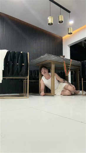 aldoarturooo on Instagram: "🙂"