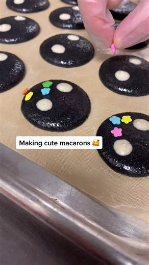 #baker #macaron #myfinALLYmoment