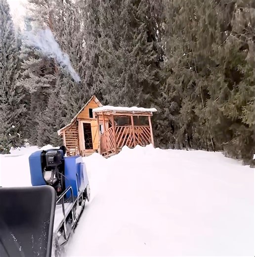 6K views · 134 reactions | Spend a winter night in an off-the-grid bushcraft log cabin during a blizzard | Building Skills | Facebook