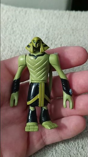 BEN 10 TEN ALIEN CREATION CHAMBER SNARE-OH MUMMY 2.5" Action FIGURE BANDAI 2008