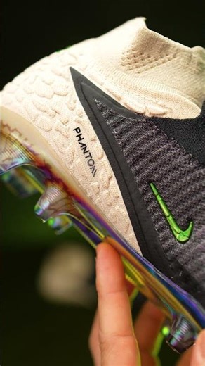 Nike just dropped one of the coldest releases of the year 🐍 The Phantom 6 ‘Black Mamba’ is here 🤯