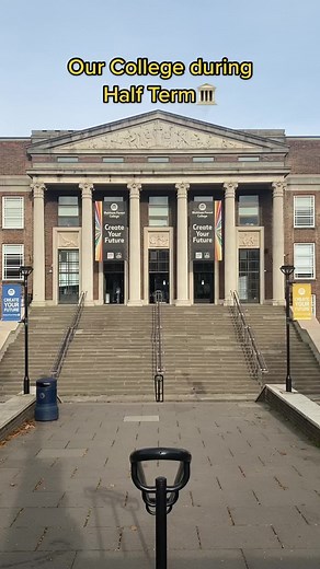 Bienvenida a un nuevo término en Waltham Forest College