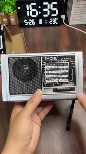 Portable AM FM Radio with USB | EVCHE Mini Radio Unboxing & Sound Test#portableradio 😱📻 #amfmradio #miniradio #radiounboxing #evche #usbplayer #fmradio #gadgets #techunboxing | Unique Craft Yt
