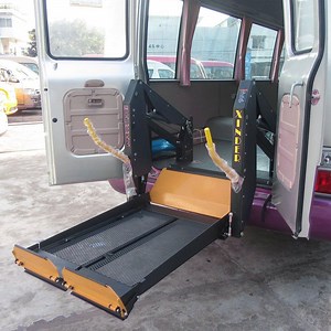 [Hot Item] Wheelchair Elevator Lift for The Disabled People with Wheelchair