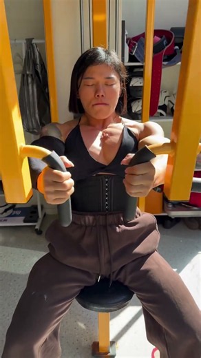 gym girl #gym #workout #gymmotivation #fitness #shorts #shortvideo #short #reels #fitneess