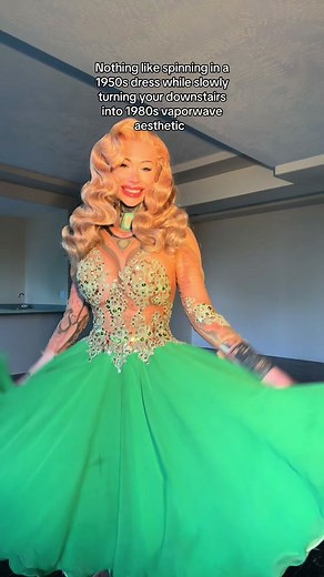 Spinning in 1950s Dress into 1980s Vaporwave Aesthetics