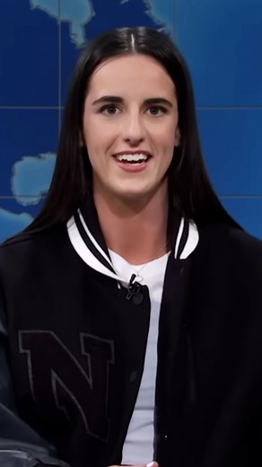 Caitlin Clark roasts Michael Che on SNL