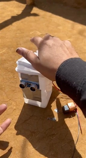 DIY Smart Dustbin Fast POV Assembly | Sensor & Servo Motor Test | School Science Project