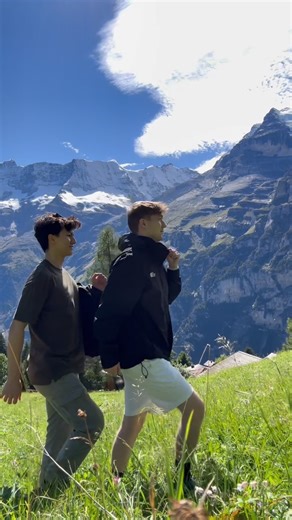 Tom Powell on Instagram: "Wimmaweh across Switzerland 🇨🇭 #switzerland #swiss #alps #hiking #interlaken #grindelwald #lauterbrunnen #travel"