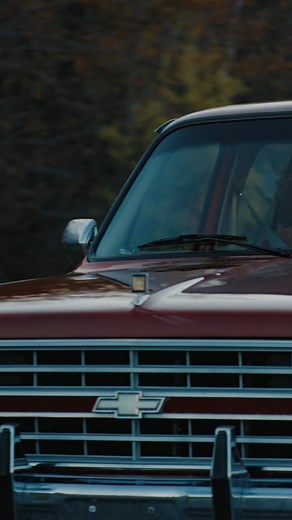 Watch one family take the same special drive every year at the holidays. | Chevrolet