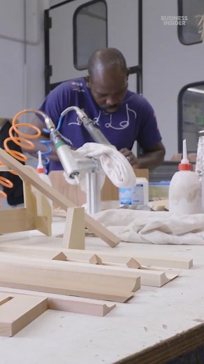 29K views · 90 reactions | To ensure that a Pigini accordion has the highest quality, the company undergoes a meticulous process to handcraft each one. 流 #accordion #instruments #music | Insider Design | Facebook