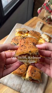 50K views · 6.5K reactions | 肋 Egg, Bacon & Cheese Breakfast Sliders...