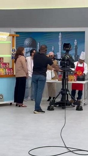 2.2K views · 18 reactions | Tune in!  Chef101 is live on TV9 @ Astro Channel 149 at 11:00 AM! #TV9Live #chefonezeroone #chefonezeroonemain | Chef One Zero One | Facebook