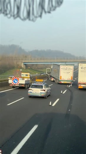 Truck crash #trucks #lkw #hgv