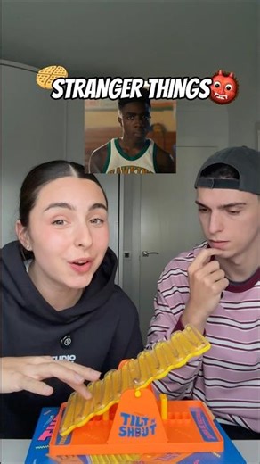 WHO KNOWS MORE STRANGER THINGS CHARACTERS?! 👹🧇🔦🚲