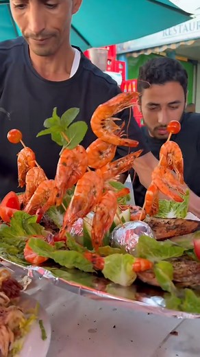 1M views · 38K reactions | Est ce quon mange bien au Maroc #food #travel #maroc #morocco #taghazout | ImSolal | Facebook