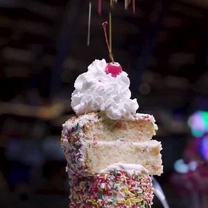 Shake that. Head to Black Tap Las Vegas for summer's craziest shakes. | The Venetian Resort Las Vegas