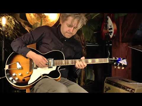 Kay Swingmaster from c. 1963 presented by Vintage Guitar Oldenburg and Tobias Hoffmann