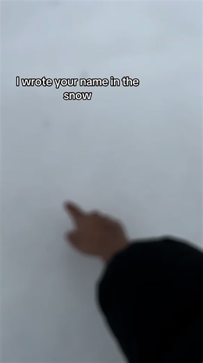Creating Unique Winter Memories with Snow Writing