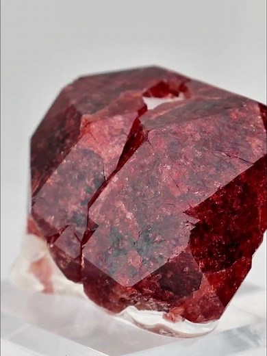 Spessartine Garnet with Albite - Pakistan | Fine Art Minerals | Garnet | Specimen |