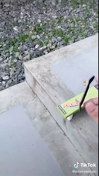 The Ultimate Fingerboarding Guide: Tips and Tricks for Beginners