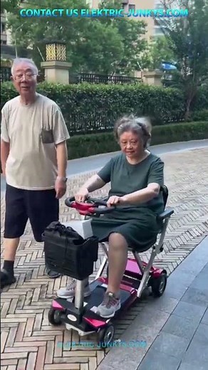 Game-Changer for Seniors Who Struggle to Walk ❤️ Eldery Care Gadgets 🥰 #seniorcare Innovations