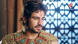 1.4M views · 10K reactions | Vishakha Bindusara ko de rahi hai vish! Kya Nandni #rok paayegi Vishakha ko? Jaanne ke liye #dekhiye Chandranandni! #chandra #nandni #chandragupt #war #historical #fiction #emperor #struggle #siddhartnigam #arpitranka #rajattokas #latest #drama #indian #starplus #TRP #trendingnow #pyaar #love #family #videos #famous #alltimefav #facebook #serial #episode #MustWatch | StarPlus | Facebook