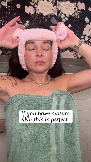 Achieve Glass Skin: Skincare Tips for Mature Skin