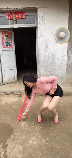 1.6M views · 10K reactions | My family 藍藍 #facebookviral #funny #funnyvideo #laugh #fbreelsfypシ゚ #fbreels2024 #reelsfypシ #reelsfbシ #fvpシviral #photochallenge #travelblogger | Ting Ting | Facebook