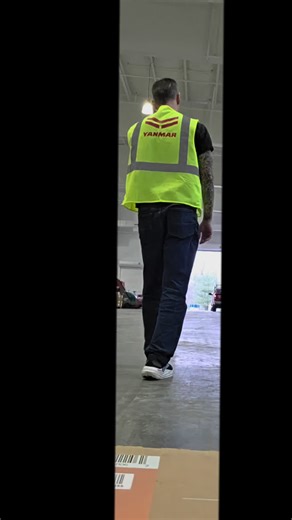 Small but serious. The ASV RT-40 proves compact machines can still bring real track loader performance to the jobsite. Perfect for tight access work, finished landscapes, and snow removal where low ground pressure matters. • Power: 38.2 hp • Weight: 4,005 lb. • Rated Operating Capacity: 931 lb. • Ground Pressure: 3.3 psi #EquipmentEast #ASV #PosiTrack #CompactTrackLoader #NortheastHardscape