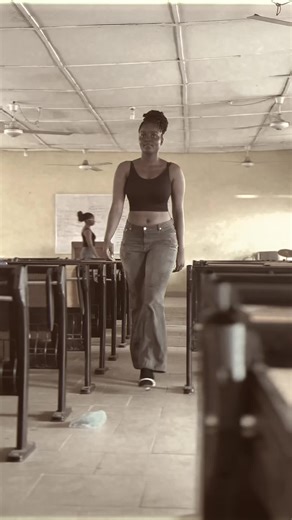 Since you all loved the first one🙂‍↕️✨ Here’s the closer view of our models #model #foryou #goviral #100kviews #modelling