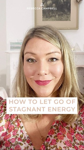 Join me in honouring the ending of 2023. ⁣ ⁣ Before we begin anything we must first end what has been. So often in our fast-paced world we forget the importance of acknowledging and honouring endings. So often we don’t take the time to end things properly because we are racing on to the next thing or attempting to be constantly in full bloom. Nature knows the importance of honouring endings and that it is impossible to be in full bloom all year round. Unless the rose finds the courage to release