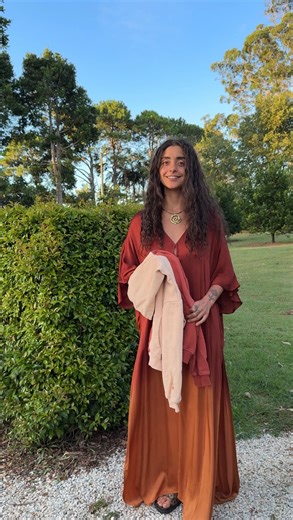 Rhys Menzel on Instagram: "How to enter 👇🏽 Valued at 3k • Giveaway ☯️ Yin & Yang Hoodie + 3 Orgonite Pyramids ✨ 1. Follow @califlow.shop & @orgonomy 2. Tag a friend in the comments 3. Repost or share this video in your story 4. Write - Yang - in the comments below… you’ll then get an automatic response with a link, drop your email in the website and you’ve entered the giveaway! Everyone on the email list will be in the draw to win, we’ll place the email list in a random selector and release th