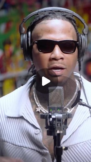 RapPlayListDaily on Instagram: "MONEYBAGG YO WAS TOO TOXIC ON THIS LIVE PERFORMANCE #freestyle #rap #viral #moneybaggyo #future #liveperformance #mic #gang #hood #toxic #fashion #spraypaint #music #flow #memphis #follow"