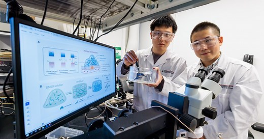 A new hydrogel semiconductor represents a breakthrough for tissue-interfaced bioelectronics