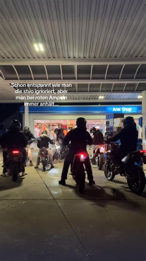 Understanding Traffic Rules and Safe Driving Tips