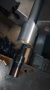 Technique for making L-shaped key housing using a manual lathe. #lathe #manual #manuallathe #milling #cnc #cncmachine #reels #reelsfyp #reelsviral #viral #jangkauan #fbpro | Innovate Machining