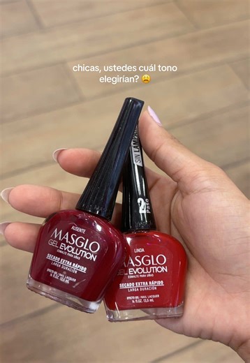 yo creería que “ausente” es el tono ideal, no? 🙂‍↔️ parece broma pero me quedé como 10min evaluado los tonos JAJAJ #uñas #esmalte #esmaltegel #uñasacrilicas #uñasbonitas